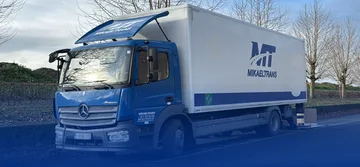 Fuvarozó Teherautó Mercedes Atego -ban/-ben Gent Belgium